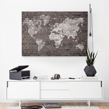 Världskarta på tegelsten